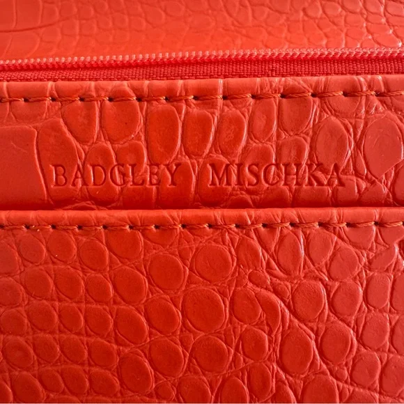 Badgley Mischka Orange Croc Embossed Chain Crossbody Bag - Picture 3 of 7